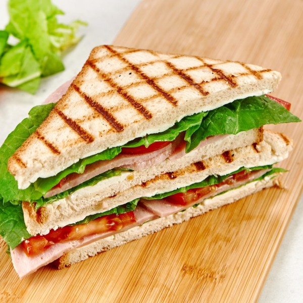 Сэндвич с ветчиной Сэндвич с ветчиной