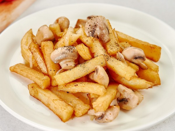 Картофель жареный с грибами