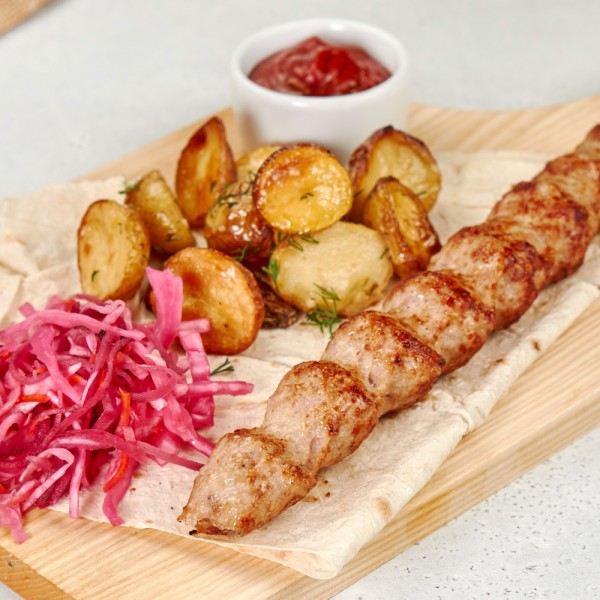 Люля из курицы с картофелем беби и капустой по-Грузински упак.Д