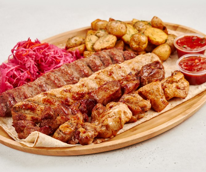 Большое комбо с мангала на четверых